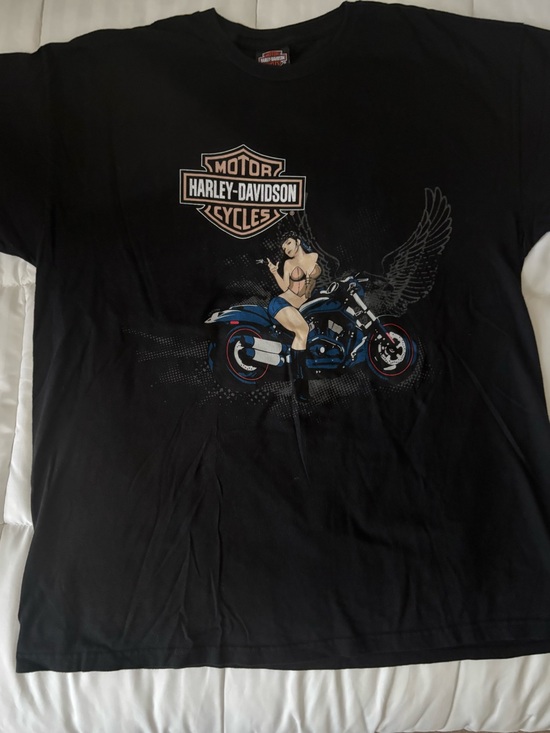 Harley-Davidson Other - Harley-Davidson Black Tee Shirt size XL from Harley Decantur, IL